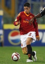 Roma Pulangkan Cicinho