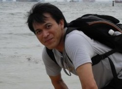 Profesor Banyu Perwita Dapat Dukungan di Facebook