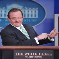 Palin Ejek Obama, Gibbs Sindir Palin