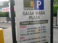 Pengelola Parkir Masih Naikkan Tarif Parkir