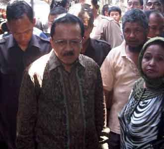 Foke Tinjau Pasar Batu Akik