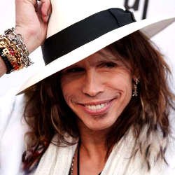 Steven Tyler Ngaku Ingin Jadi Vokalis Led Zeppelin