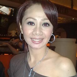 Femmy Permatasari Waspadai Facebook Porno