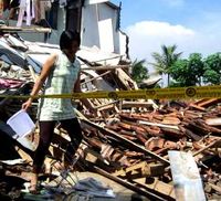Gas Meledak, Sebuah Rumah Ambruk