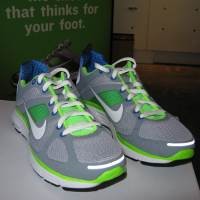 Sepatu Super Ringan Nike bagi Pelari