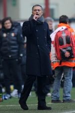 Mourinho dan Pelatih Gila Seri C