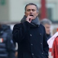 Mourinho dan Pelatih Gila Seri C