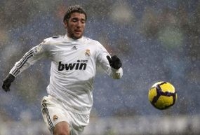 Higuain Mau Lebih Lama di Bernabeu