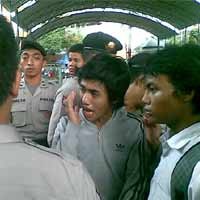 Siswa Dipukul, Kantor Yayasan Kembali Diserbu