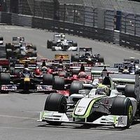 Klarifikasi, FIA Wajibkan Tim Ikut Seluruh Race