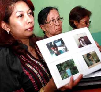 Ibu Angkat Britney Ngadu ke Komnas PA