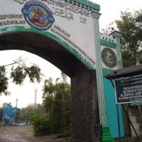 Kisah Bunga Tanjung dan Periuk Nasi