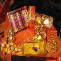 Semarak Imlek dan Valentine di Four Seasons