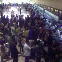 Kleleran 4 Jam, Penumpang Kecewa Layanan Bandara Juanda