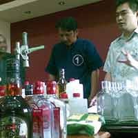 Produsen Miras Palsu Digerebek