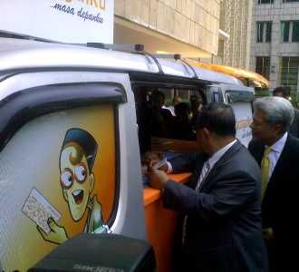 BI Perkenalkan Mobil TabunganKu