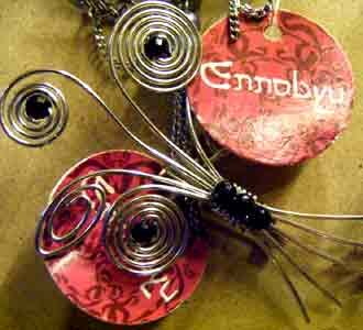 Bergaya dengan Aksesoris Kawat