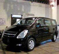 MPV Bongsor Hyundai H-1