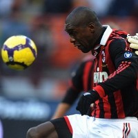 Dipuji Rooney, Seedorf Tersanjung