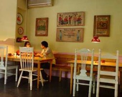 Yuk Santai-santai di Kedai