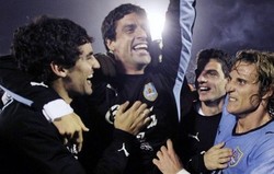 Laga Pertama, Penentuan Uruguay