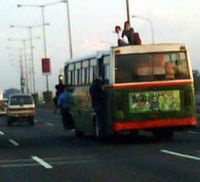 Menantang Maut Demi Cita-cita