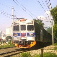 Kereta Blue Line Masih Minim Untung