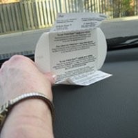 Lampu Mobil Darurat, Tinggal Tempel!