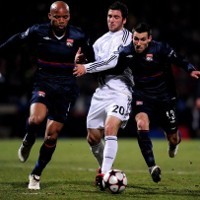 Lyon Atasi Madrid 1-0