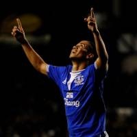 Everton Tekuk Sporting 2-1 