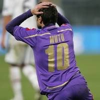 Mutu Hampir Gabung Milan 