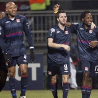 Lyon Pede Bikin Madrid Masuk Kotak