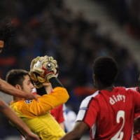 Wenger Lindungi Fabianski