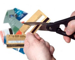 Help! Selamatkan Keluarga dari Hutang Kartu Kredit