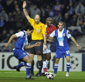 Campbell: Wasit Menghalangi Saya