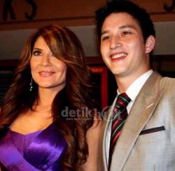 Mike Lewis Akan Ajak Tamara Bleszynski Bicara Pernikahan