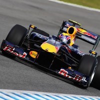 Webber Meraja di Lintasan Kering