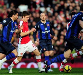 Dua Peluru Lumpuhkan Kucing