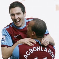 Tekuk Burnley, Villa ke Urutan Empat