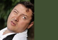 Mata Kedutan dan Penyebabnya