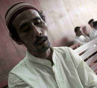 Sidang Chairul Saleh Ditunda