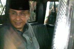 Tensi Darah Naik, Ismeth Batal Diperiksa KPK