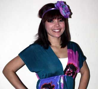 Gaya Simple Dewi Sandra