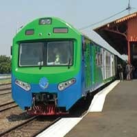 KA Arek Surokerto Seruduk Biker, Ibu-Anak Tewas