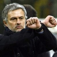 Mourinho Dihukum Tiga Laga, Cambiasso-Muntari Dua