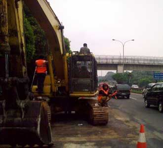 Bekhoe Dievakuasi, Macet Terurai