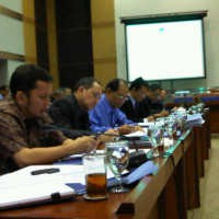 Tifatul Timang RPM Konten demi Ibu-Ibu