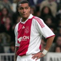 Tunggu Mexes, Juve Bidik Bek Muda Belanda