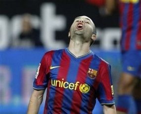 Iniesta Akui Barca Main Jelek