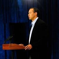 Woods & Istri Minta Maaf ke Sekolah Anak